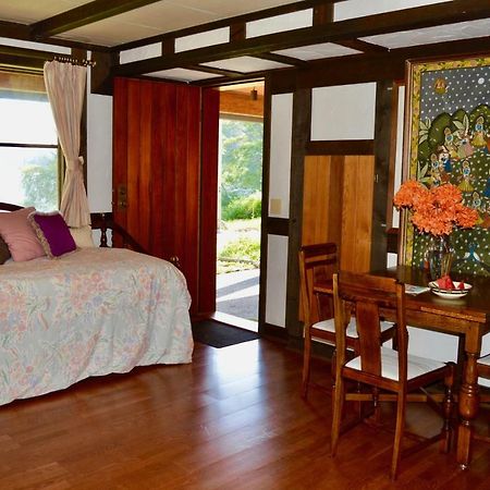 Oceanfront Suite Gibsons Εξωτερικό φωτογραφία